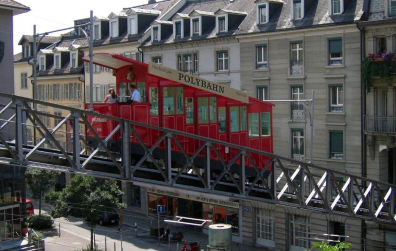 Swiss Chalet Style Zürich Eksteriør bilde